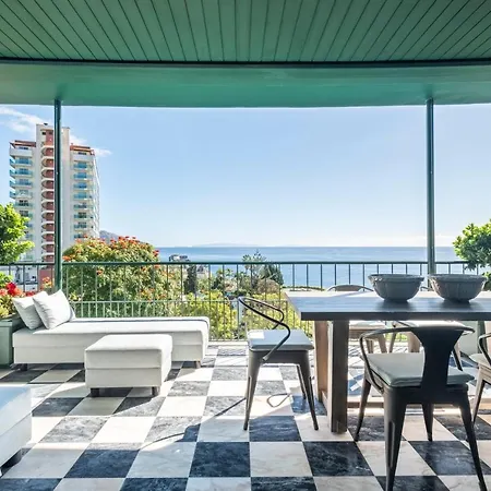 Luxury Oceanfront At Reid's Gardens شقة فونشال