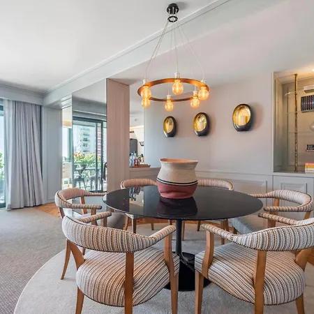 Lejlighed Luxury Oceanfront At Reid's Gardens *