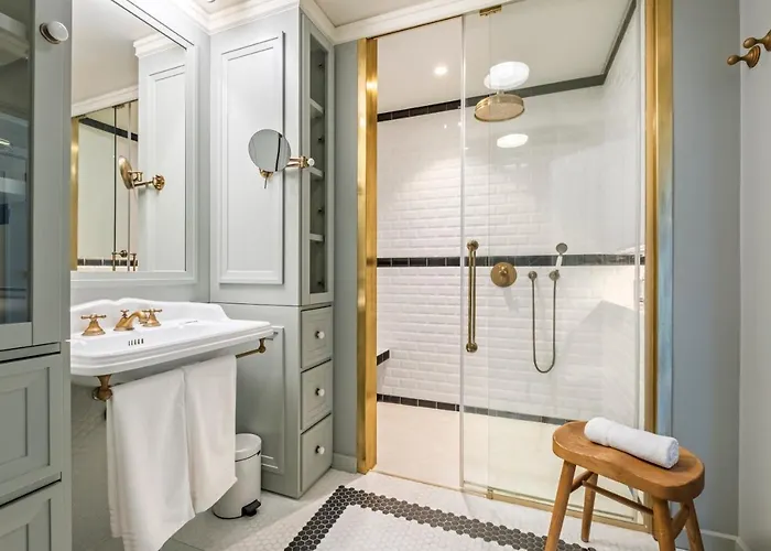 Apartament Luxury Oceanfront At Reid's Gardens *