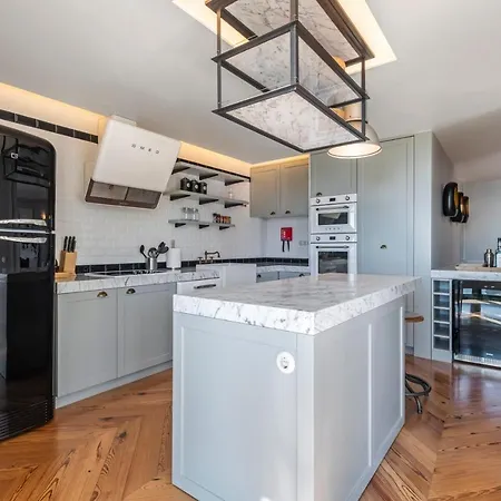 Apartamento Luxury Oceanfront At Reid's Gardens