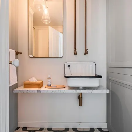 Appartement Luxury Oceanfront At Reid's Gardens